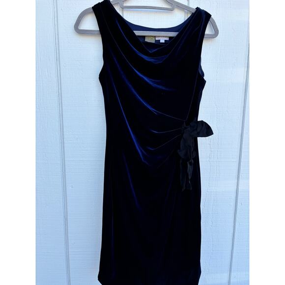 Taylor for A Pea In The Pod Velvet Mini Dress, Formal, Blue, Sz S - Picture 2 of 8